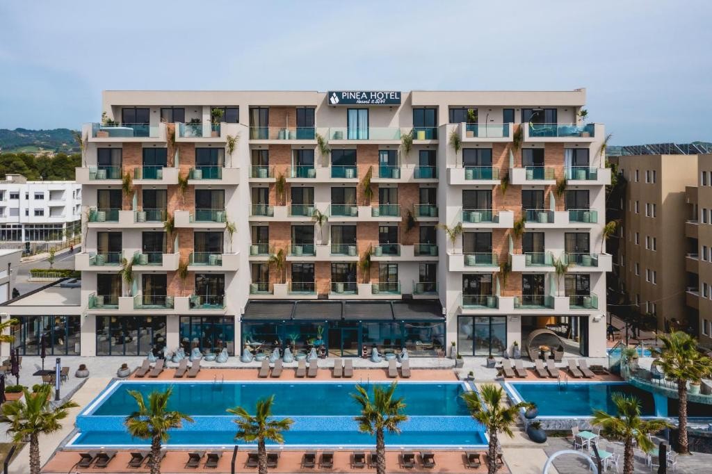Hotel Pinea Resort & Spa
